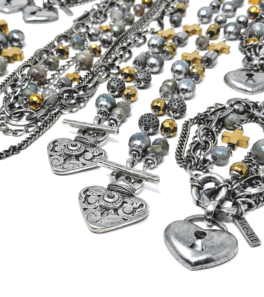 Baubles & Pearls